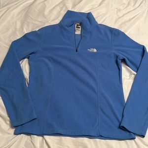 North face medium women’s fleece pullover